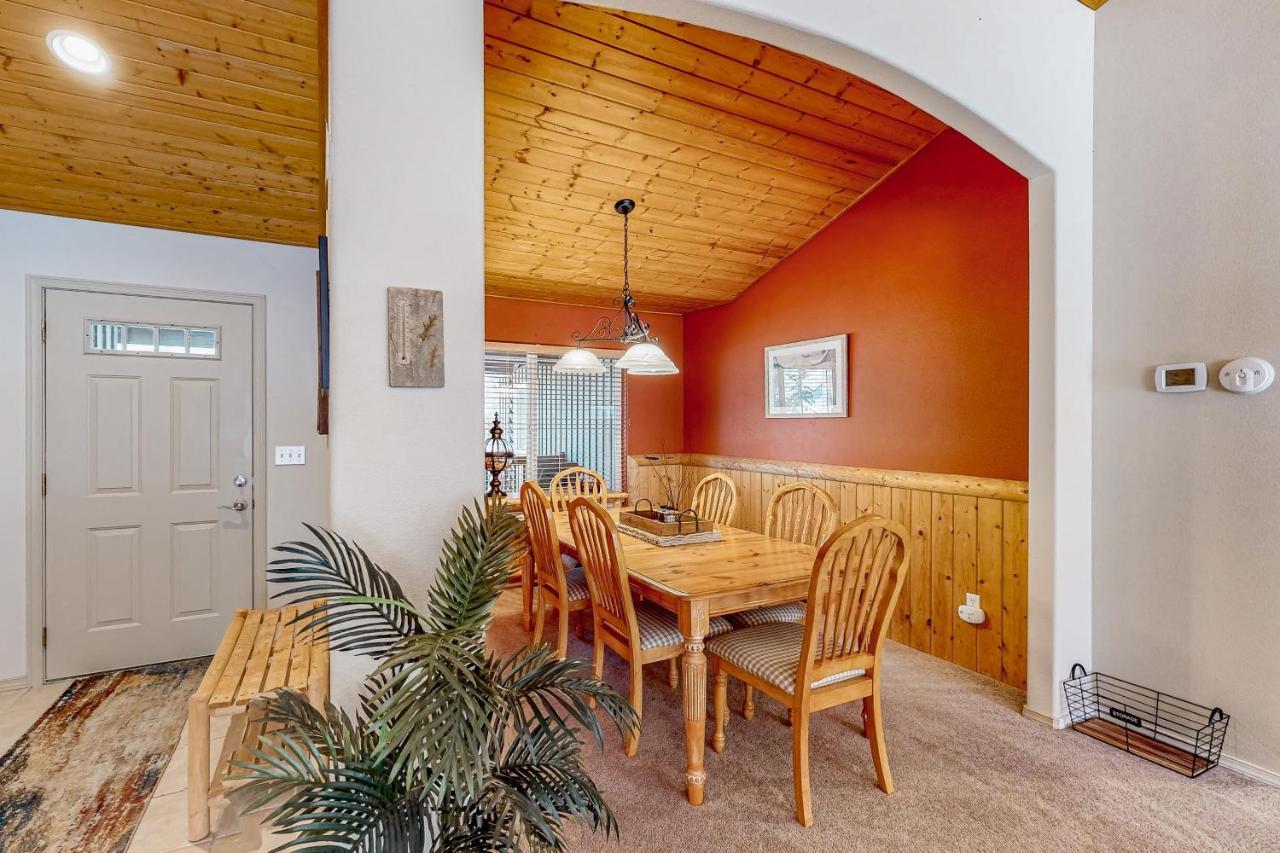 Bachelor Sunshine Retreat Villa Sunriver Dış mekan fotoğraf